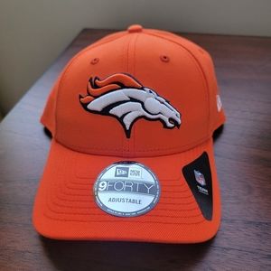 NWT Denver Broncos hat